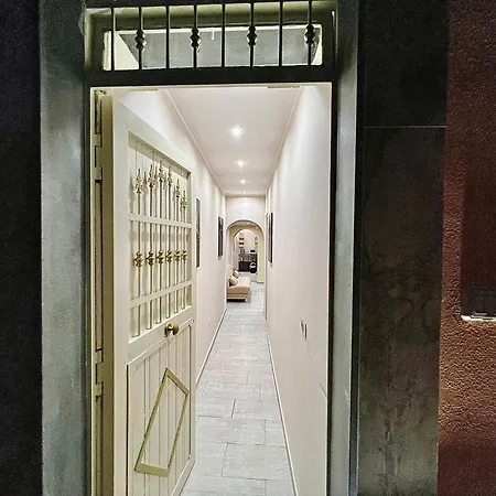 La Rosa Tatuata Hébergement de vacances Catane